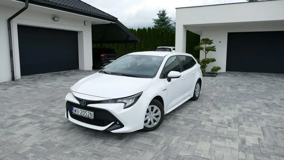 TOYOTA Corolla -