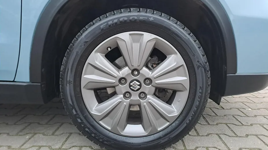 SUZUKI Vitara -