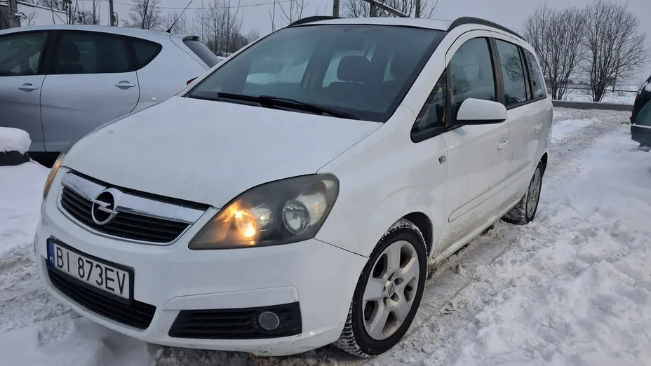 OPEL Zafira -