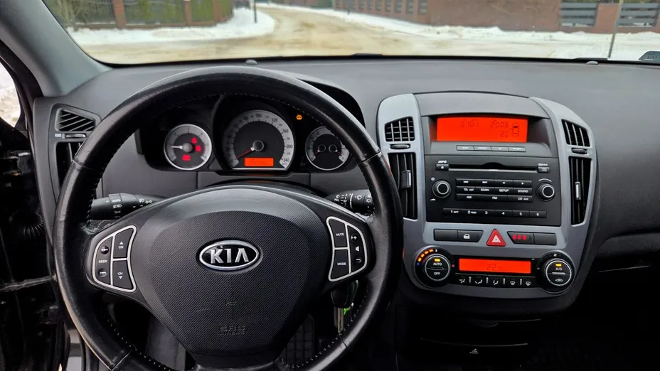 KIA ProCeed -