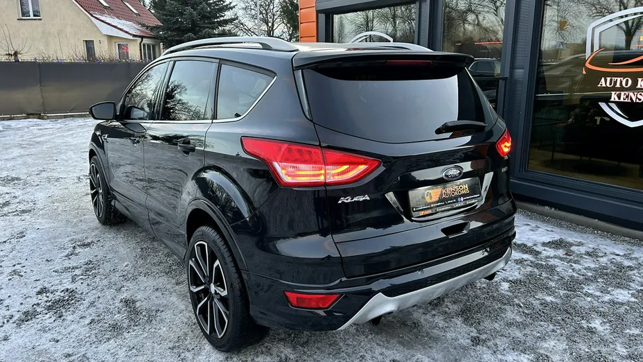 FORD Kuga -
