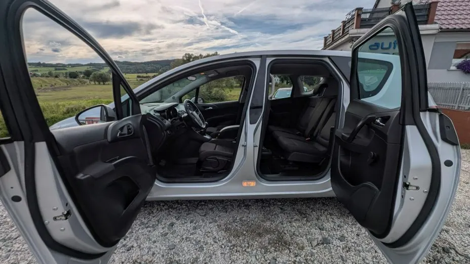 OPEL Meriva -