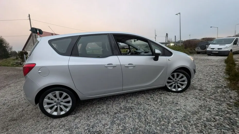 OPEL Meriva -