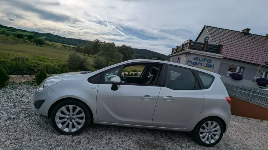 OPEL Meriva -
