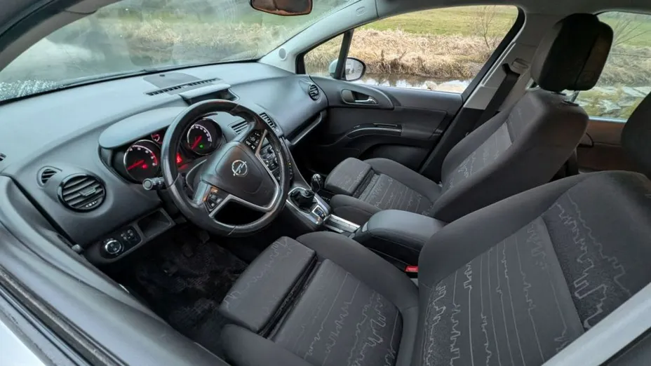 OPEL Meriva -