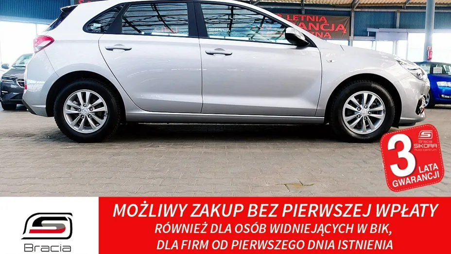 HYUNDAI i30 -