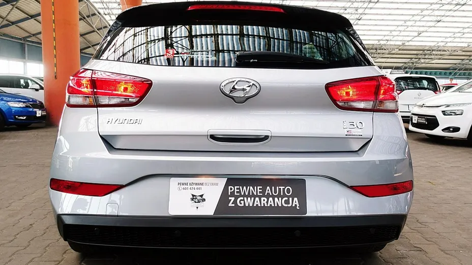 HYUNDAI i30 -