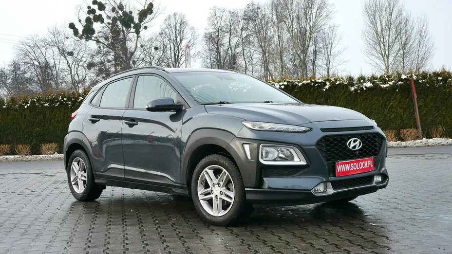 HYUNDAI Kona -