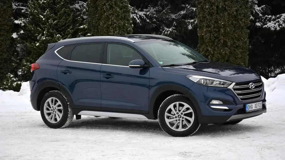 HYUNDAI Tucson -