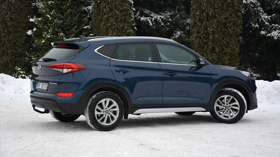 HYUNDAI Tucson -