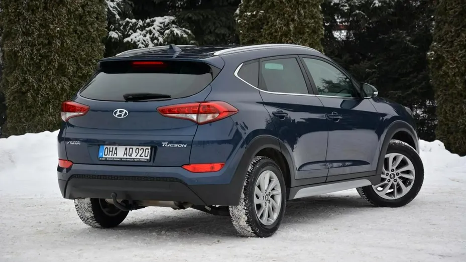 HYUNDAI Tucson -