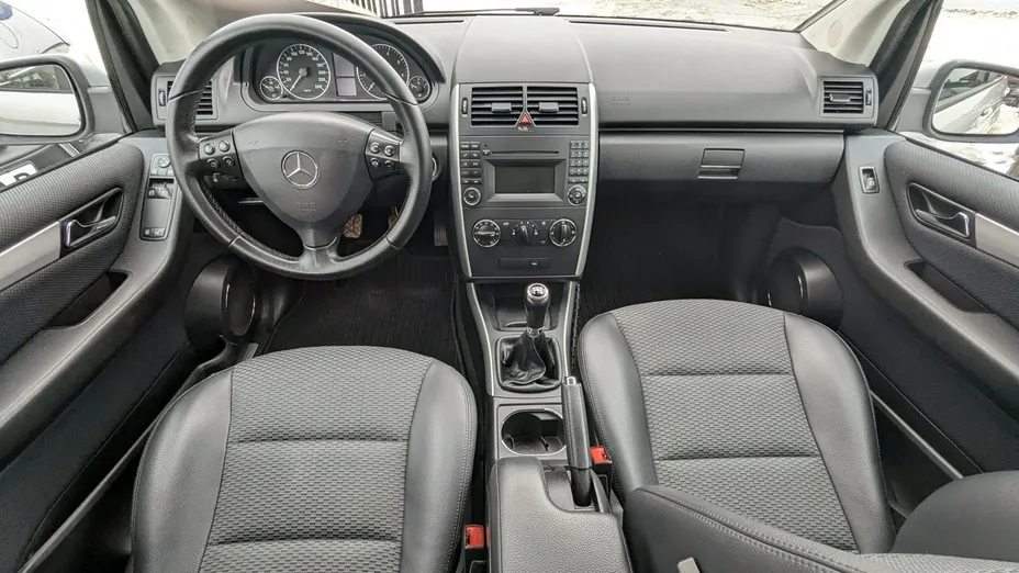 MERCEDES-BENZ A Klasa -