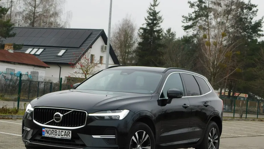VOLVO XC60 -