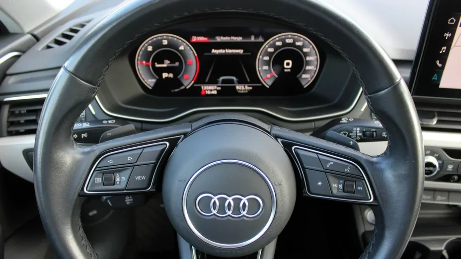 AUDI A4 -