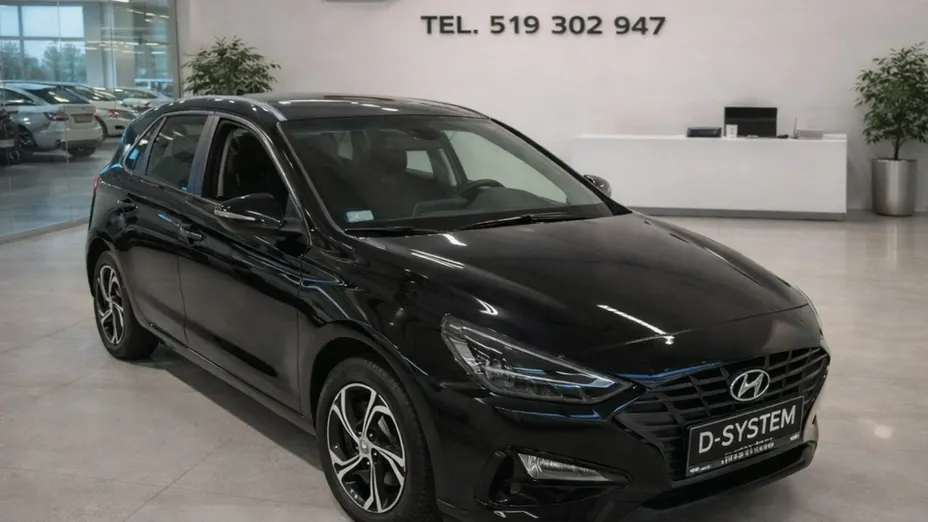 HYUNDAI i30 -