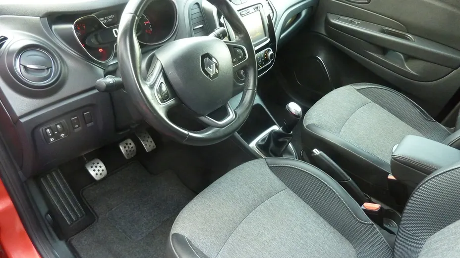 RENAULT Captur -