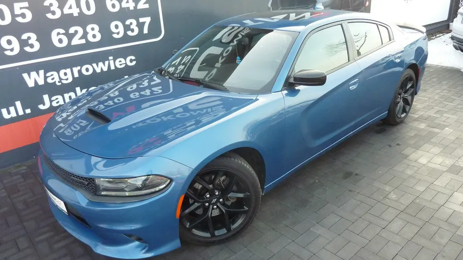 DODGE Charger -