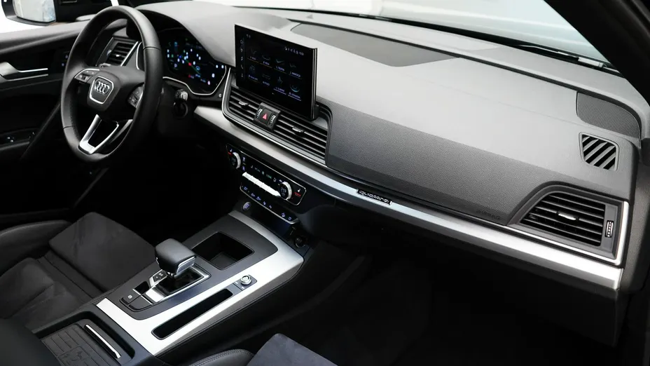 AUDI Q5 Q5 45 TFSI mHEV Quattro S Line S tronic