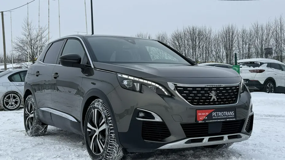 PEUGEOT 3008 -
