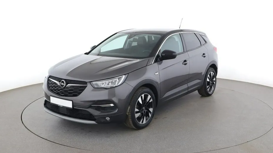 OPEL Grandland X -