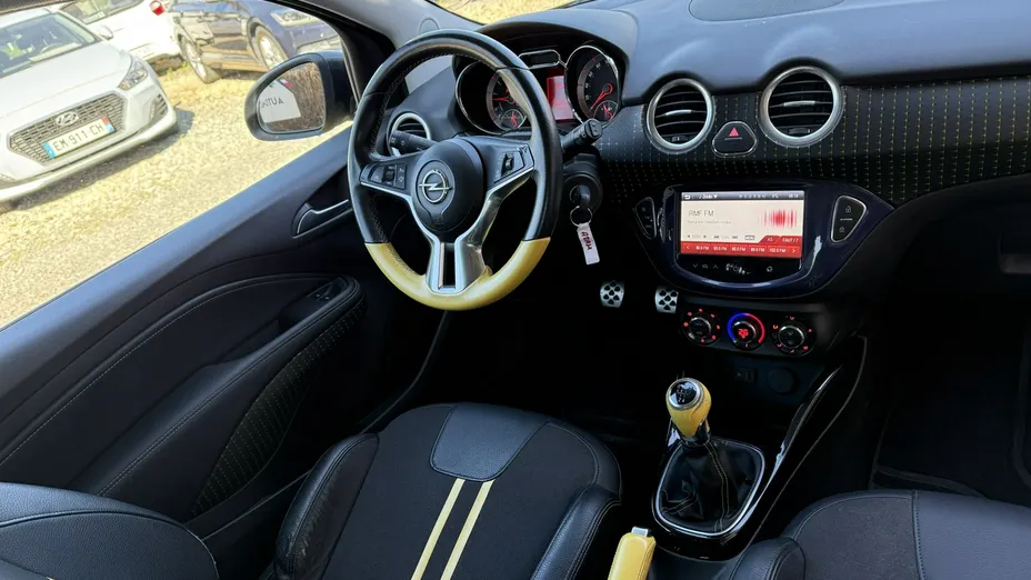 OPEL Adam -