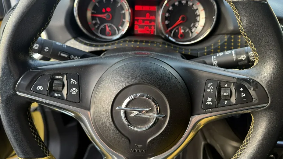 OPEL Adam -