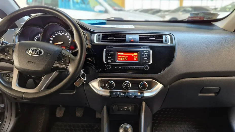 KIA Rio -