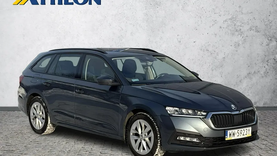SKODA Octavia -
