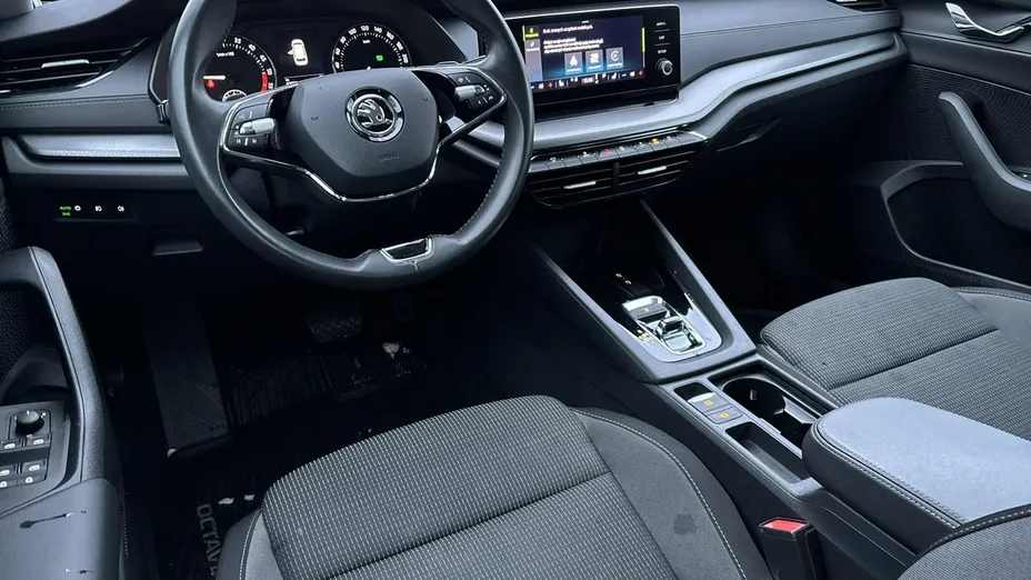 SKODA Octavia -