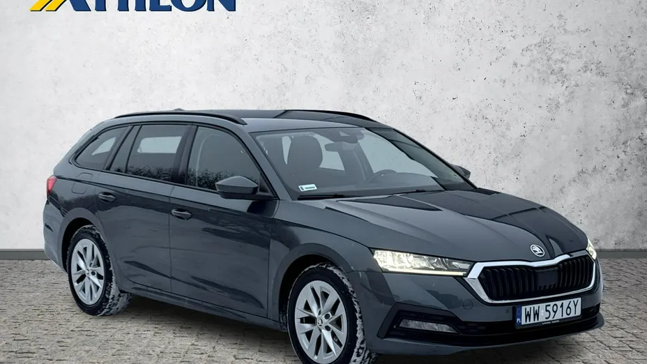 SKODA Octavia -