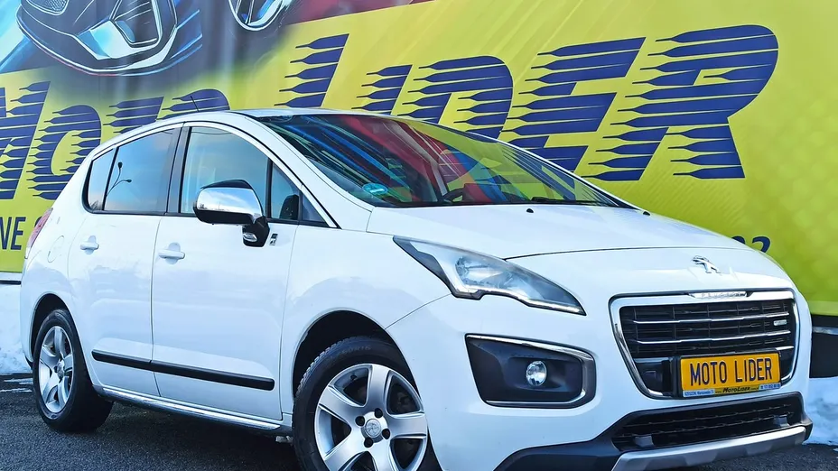 PEUGEOT 3008 -