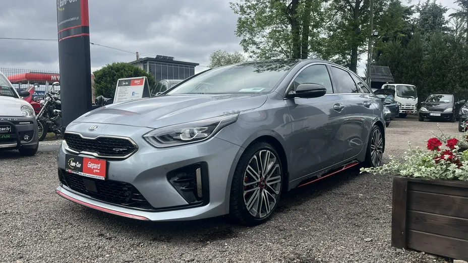 KIA ProCeed -