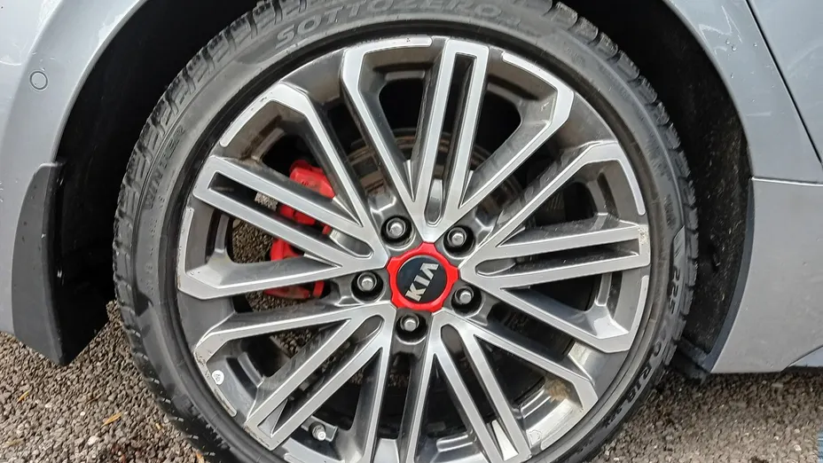 KIA ProCeed -