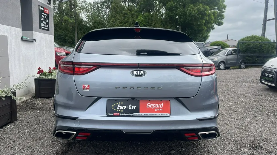 KIA ProCeed -