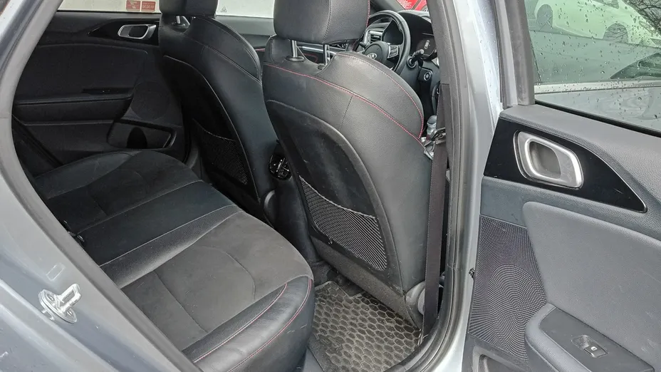 KIA ProCeed -