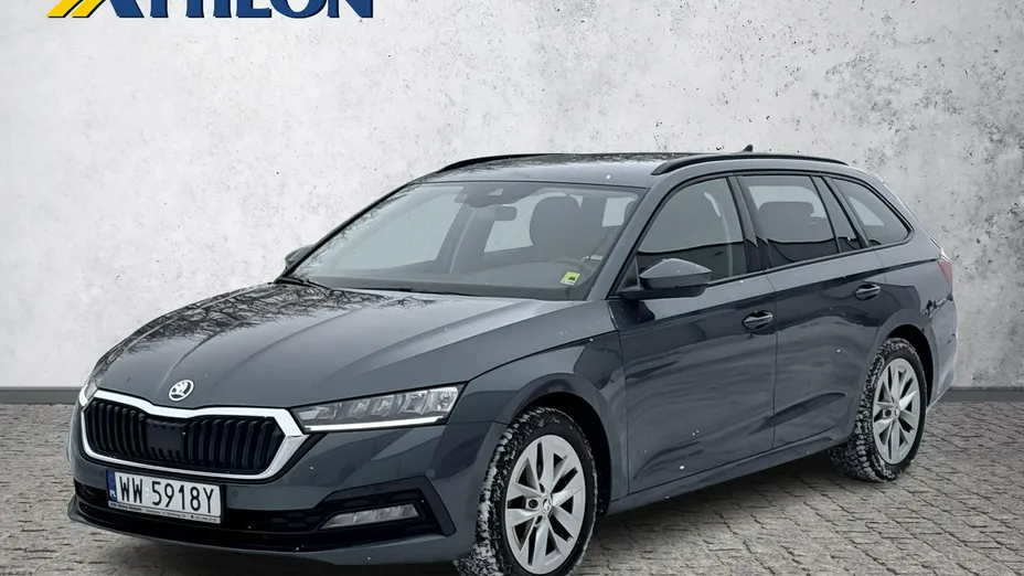 SKODA Octavia -