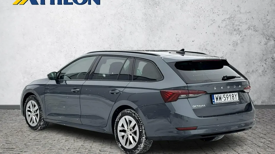 SKODA Octavia -