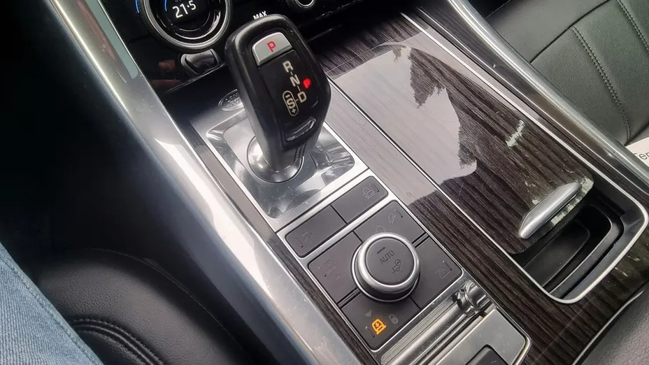 LAND ROVER Range Rover Sport -