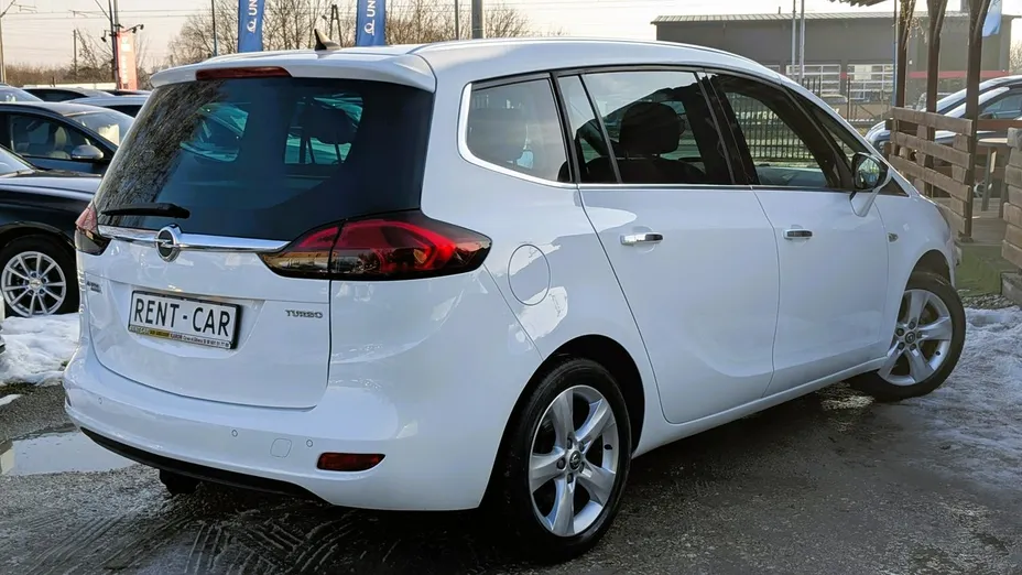 OPEL Zafira -