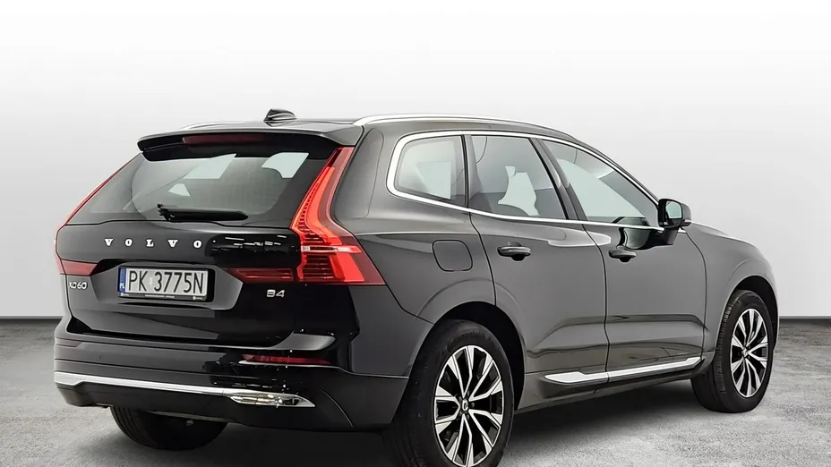 VOLVO XC60 -