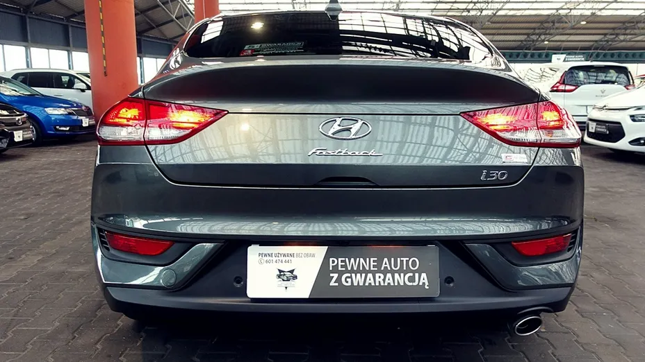 HYUNDAI i30 -