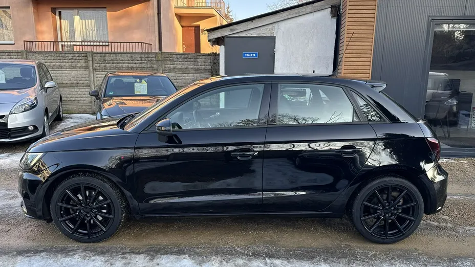 AUDI A1 -