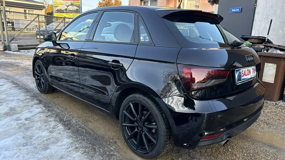 AUDI A1 -