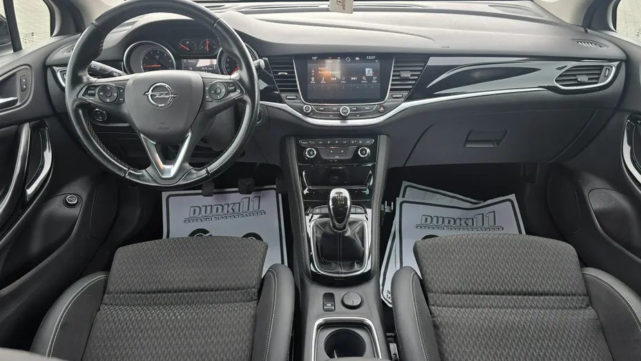 OPEL Astra -