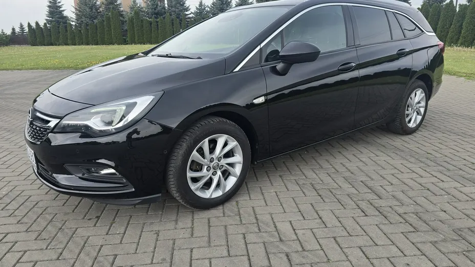 OPEL Astra -