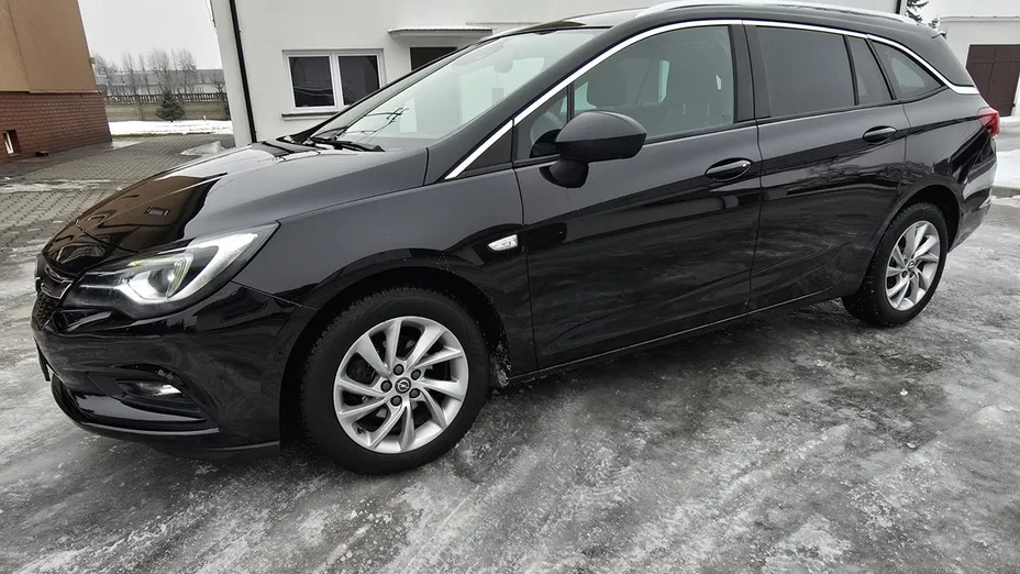 OPEL Astra -