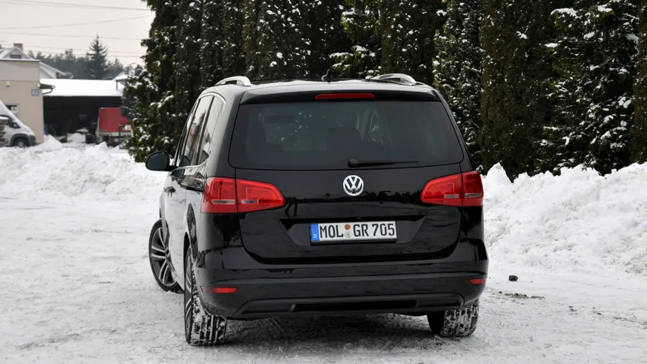 VOLKSWAGEN Sharan -