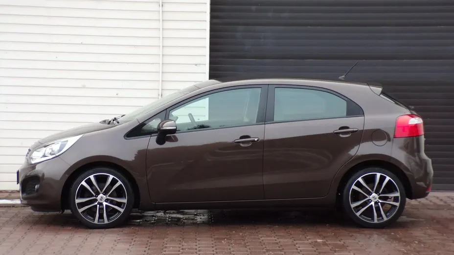 KIA Rio -