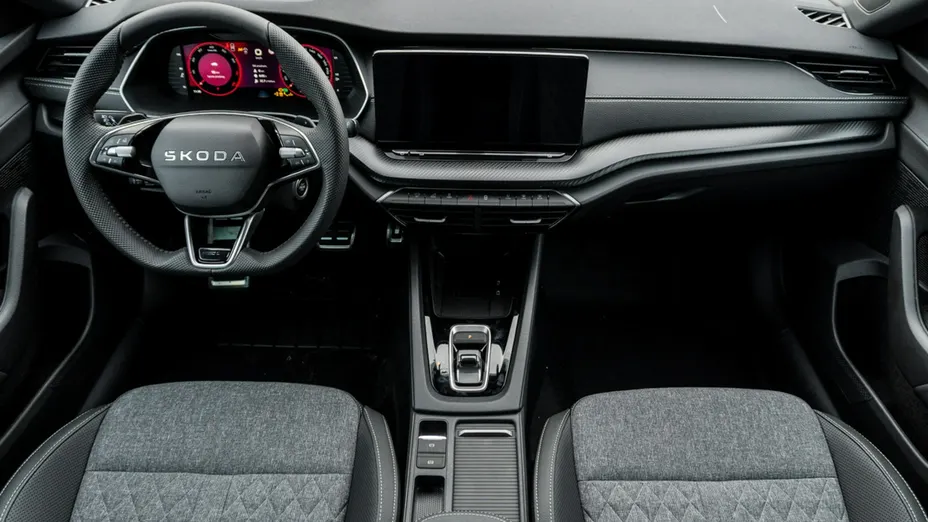 SKODA Octavia -