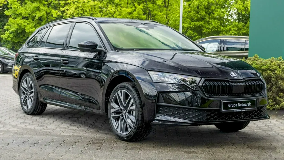 SKODA Octavia -